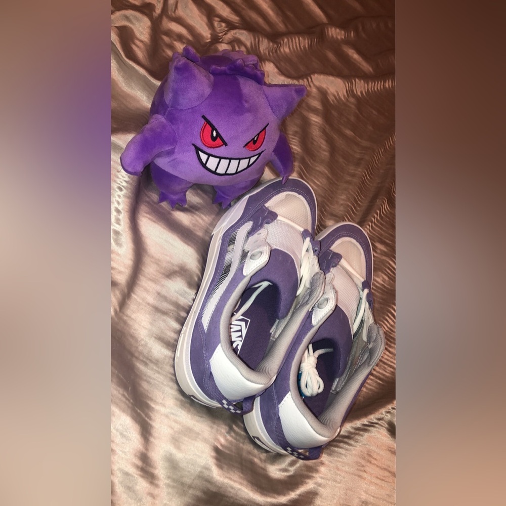 Vans Purple Pop Crush Low Top Skateboard. Shoes
